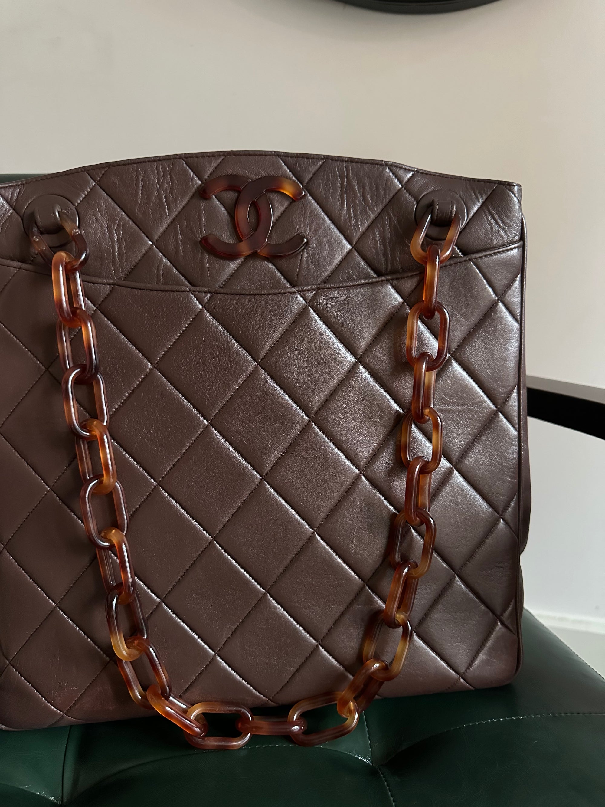 Chanel Vintage Brown Lambskin Tortoiseshell Chain Tote Bag