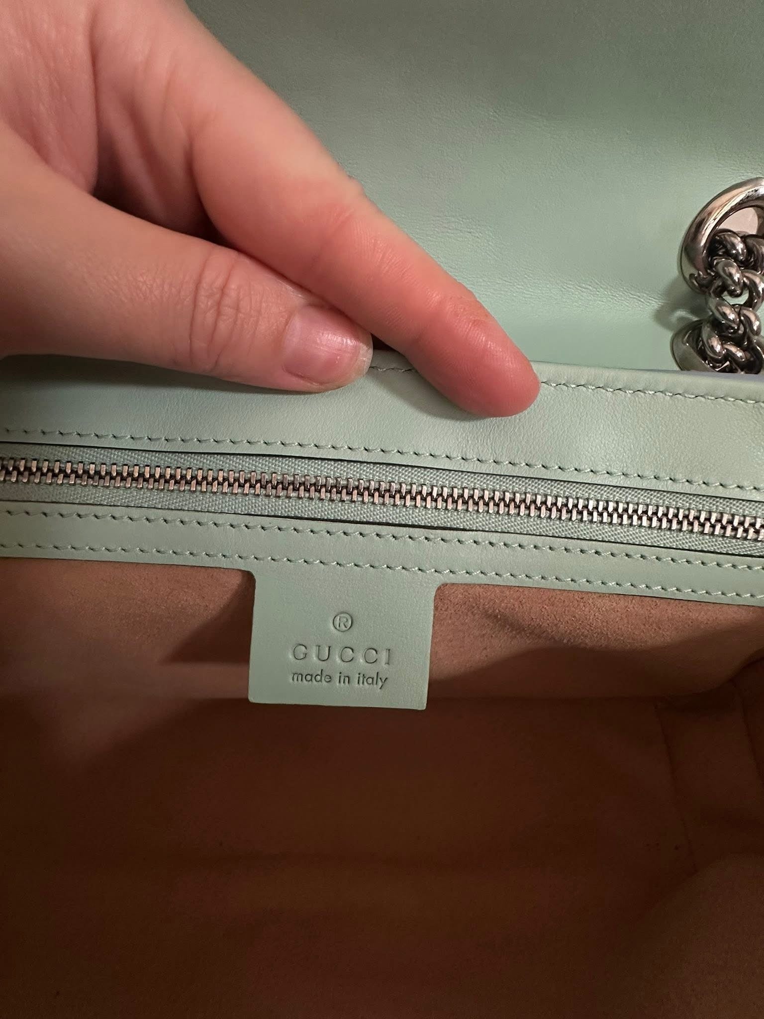Gucci rainbow stripe marmont bag size small