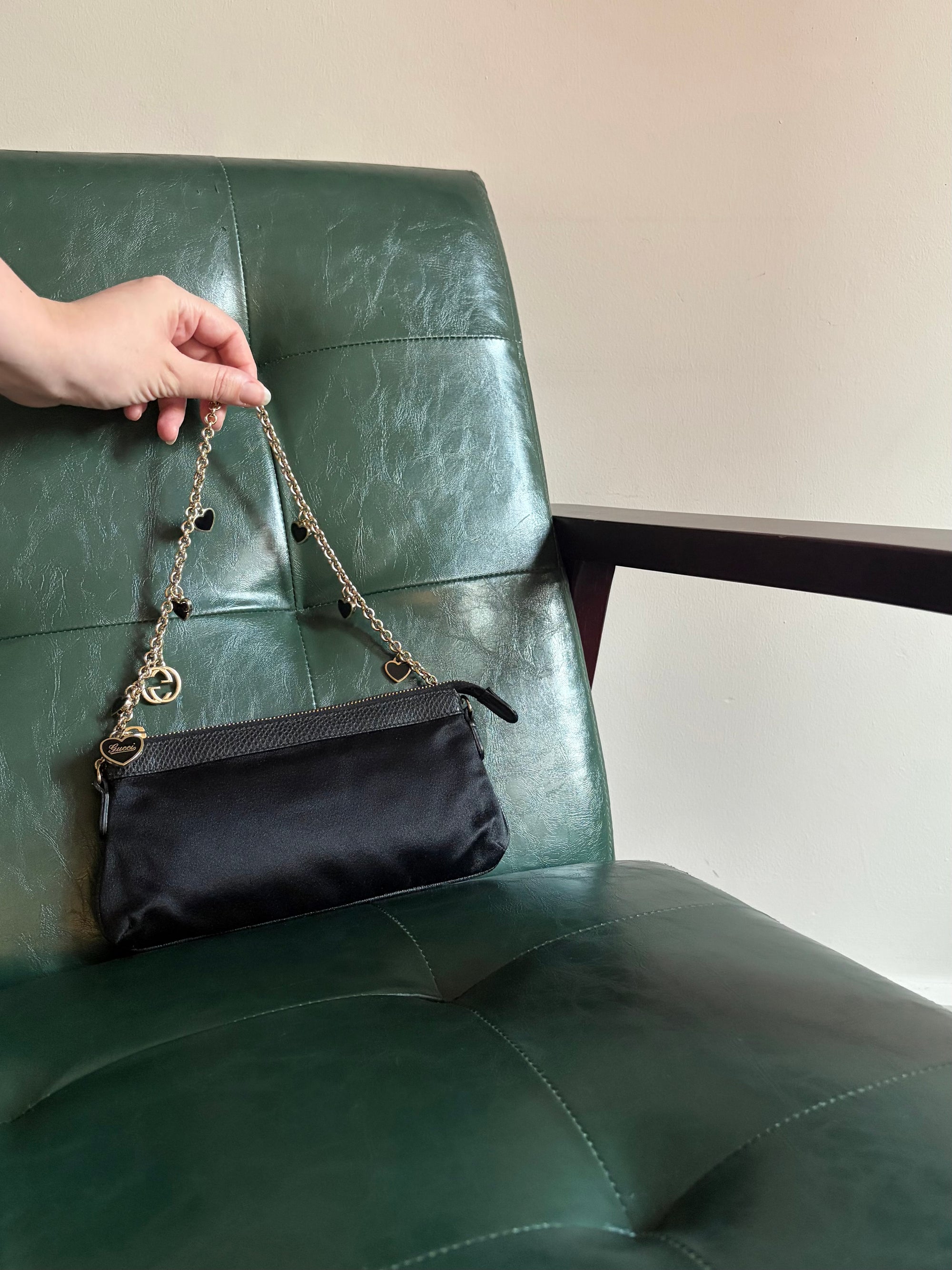 Gucci black satin heart chain pochette with exotic lizard trim