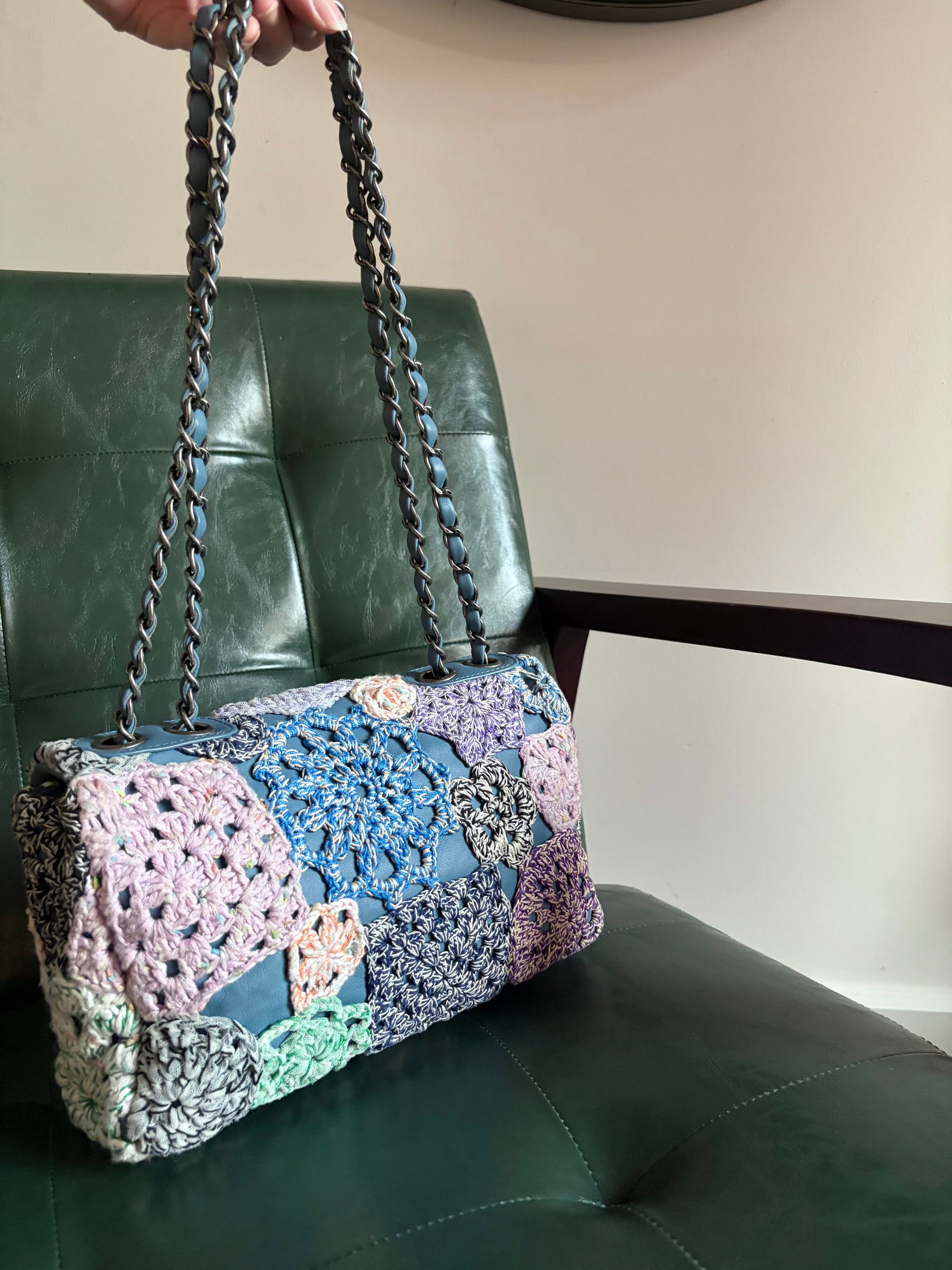 Chanel Paris-Seoul blue leather and crochet single flap bag