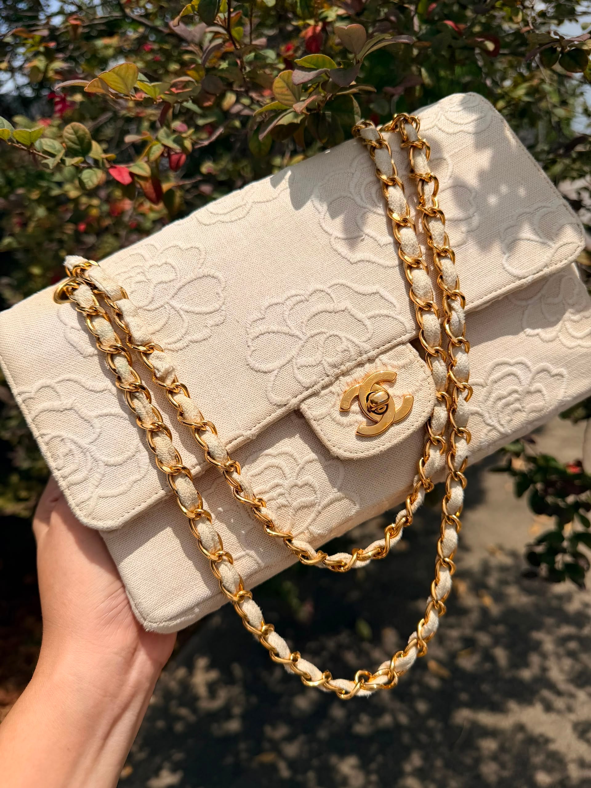 Rare! Vintage Chanel Cream Linen Camellia Medium Double Flap Bag