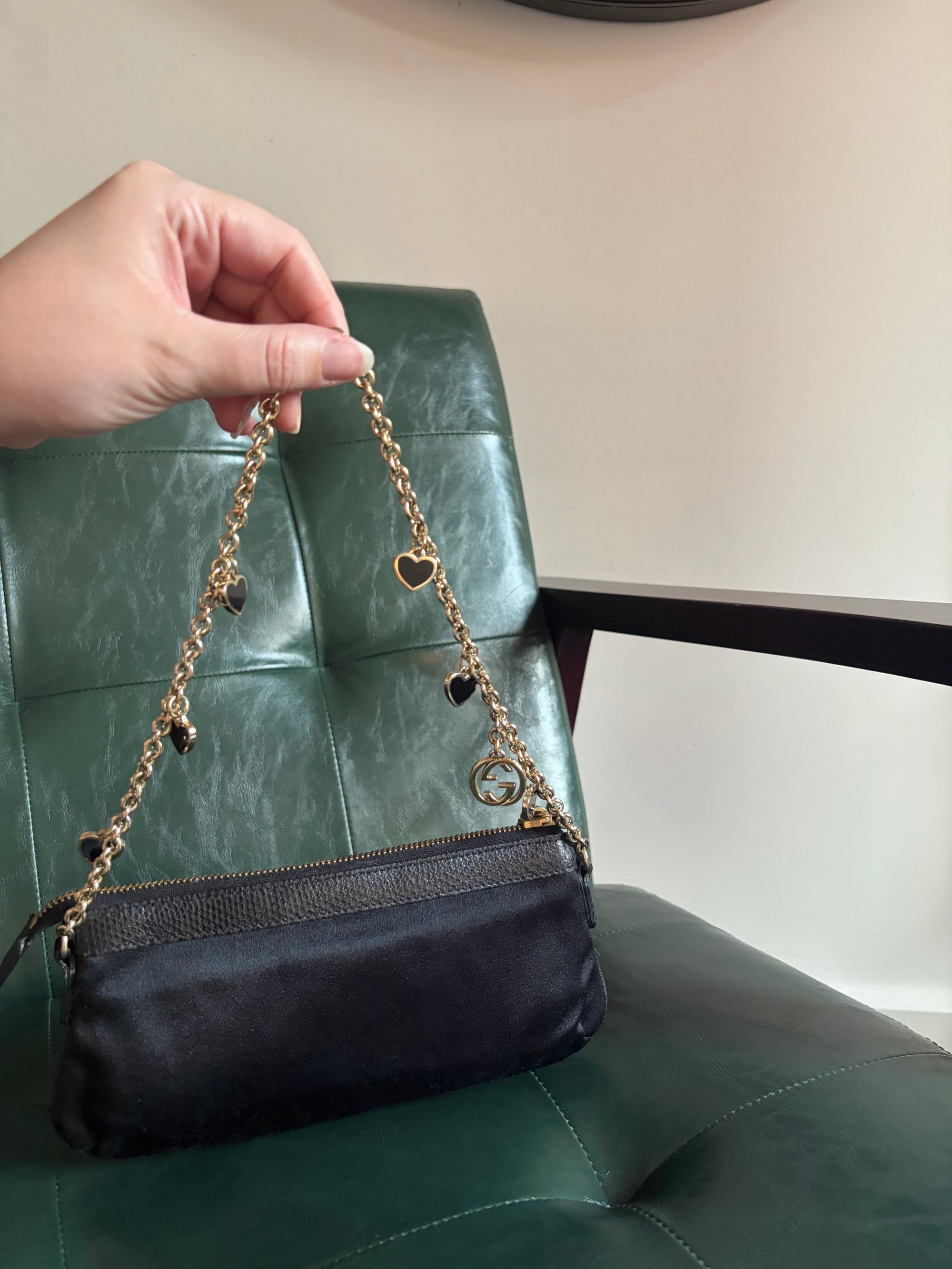 Gucci black satin heart chain pochette with exotic lizard trim