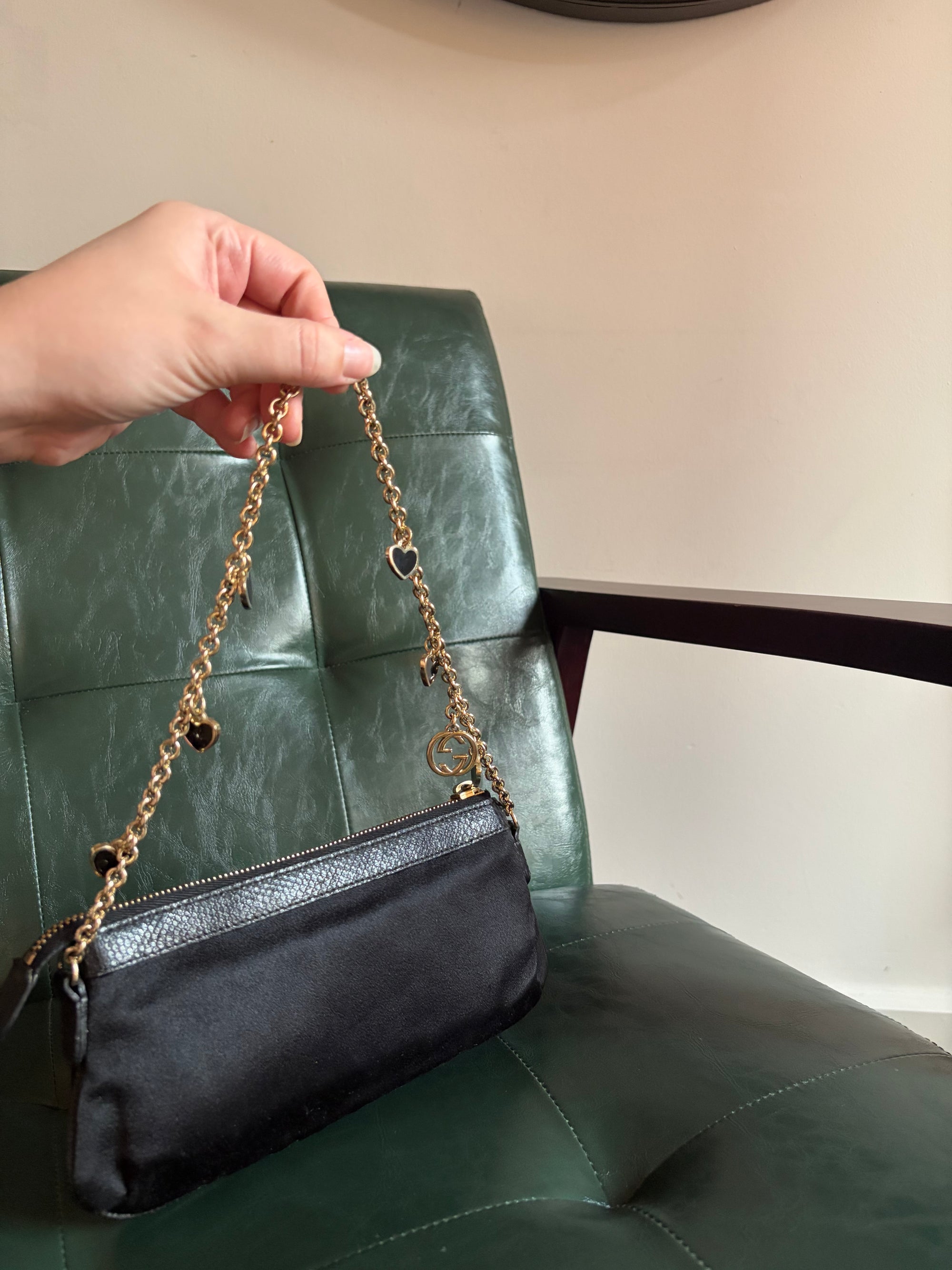Gucci black satin heart chain pochette with exotic lizard trim