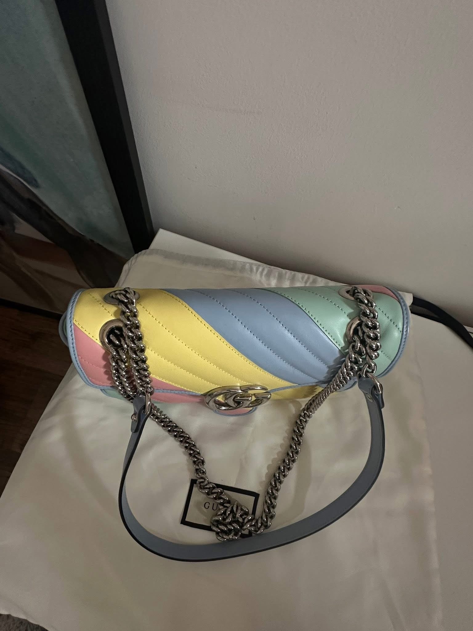 Gucci rainbow stripe marmont bag size small