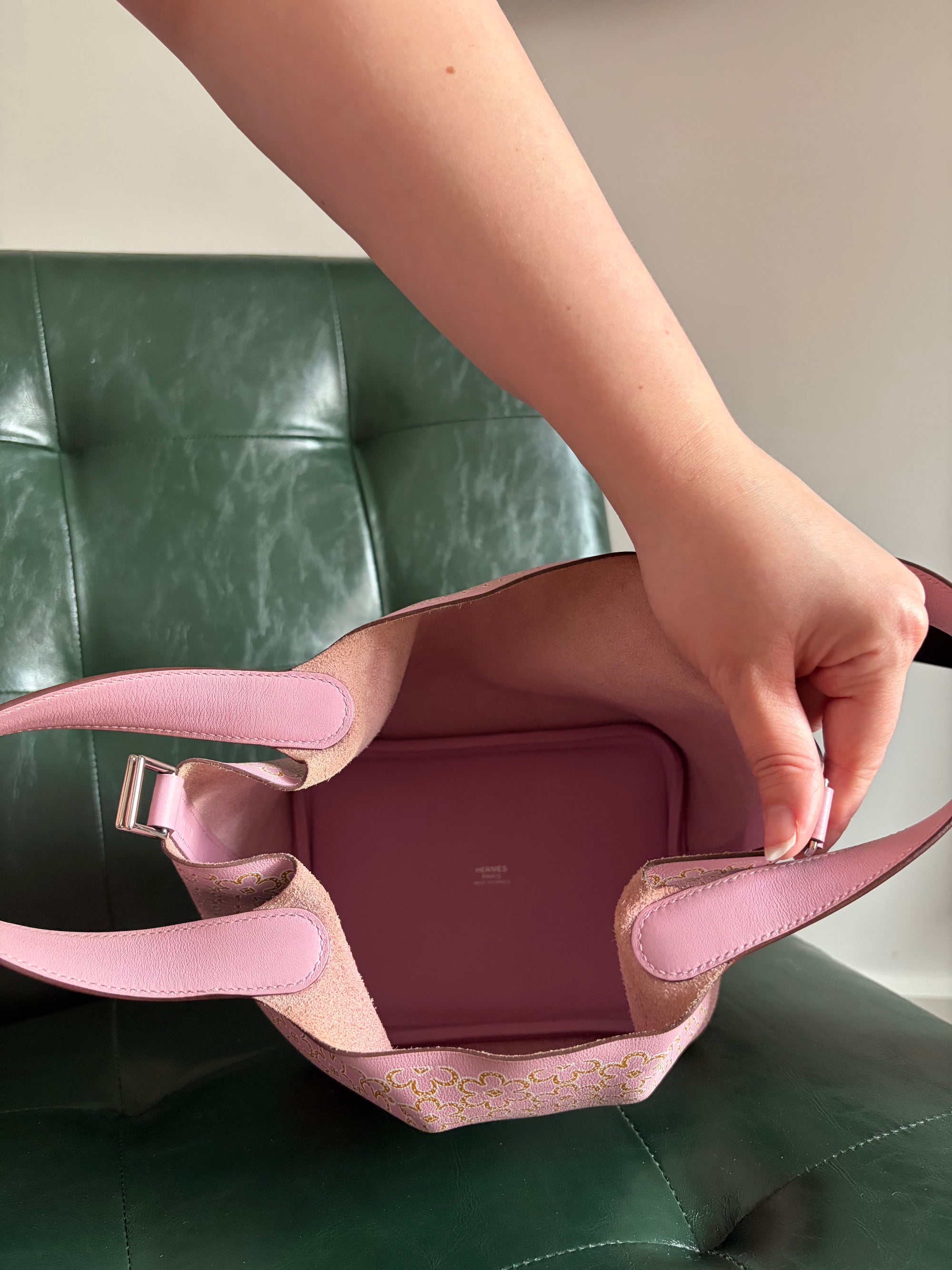 Limited Edition Hermes Lucky Daisy Picotin 18