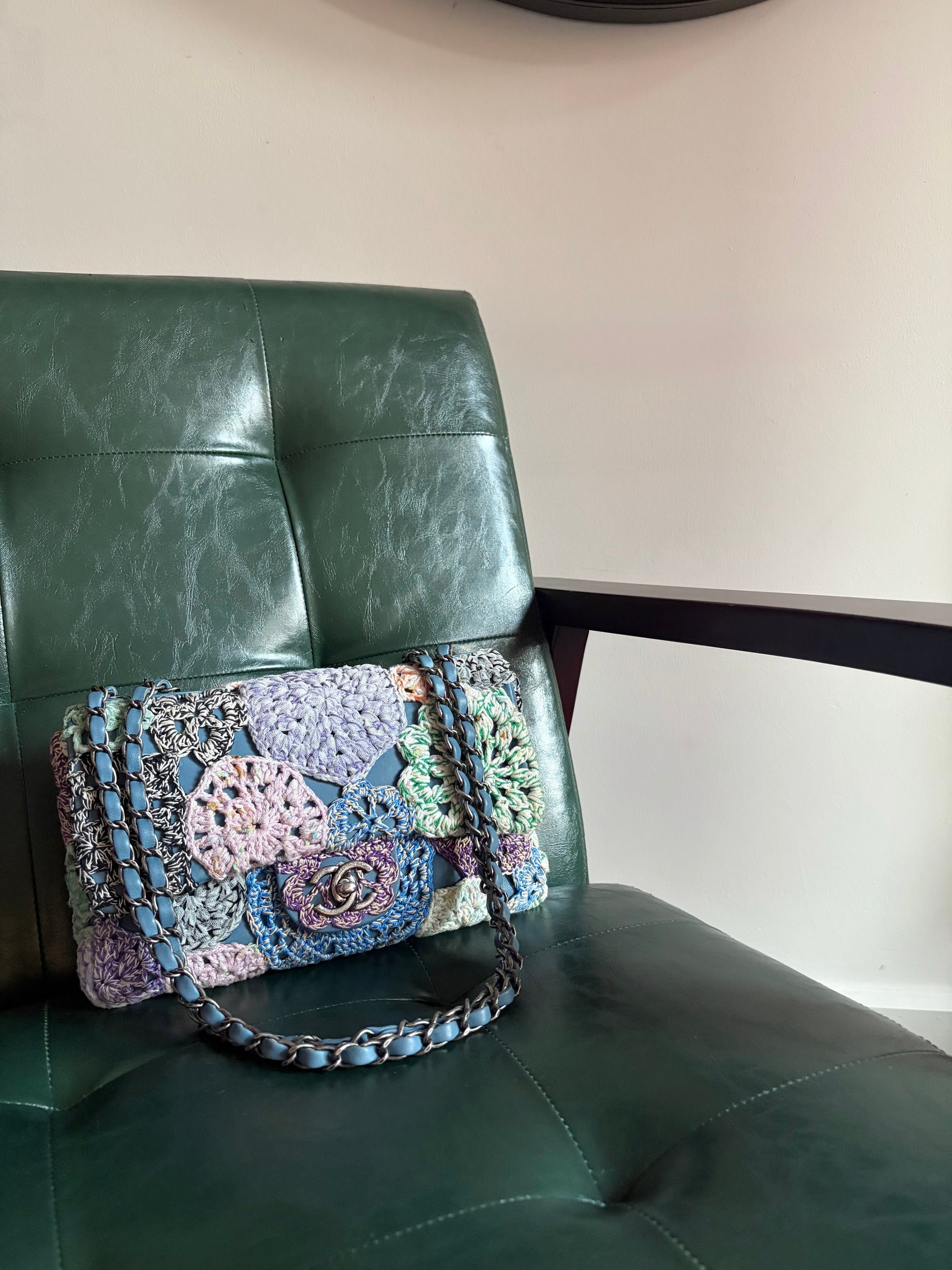 Chanel Paris-Seoul blue leather and crochet single flap bag
