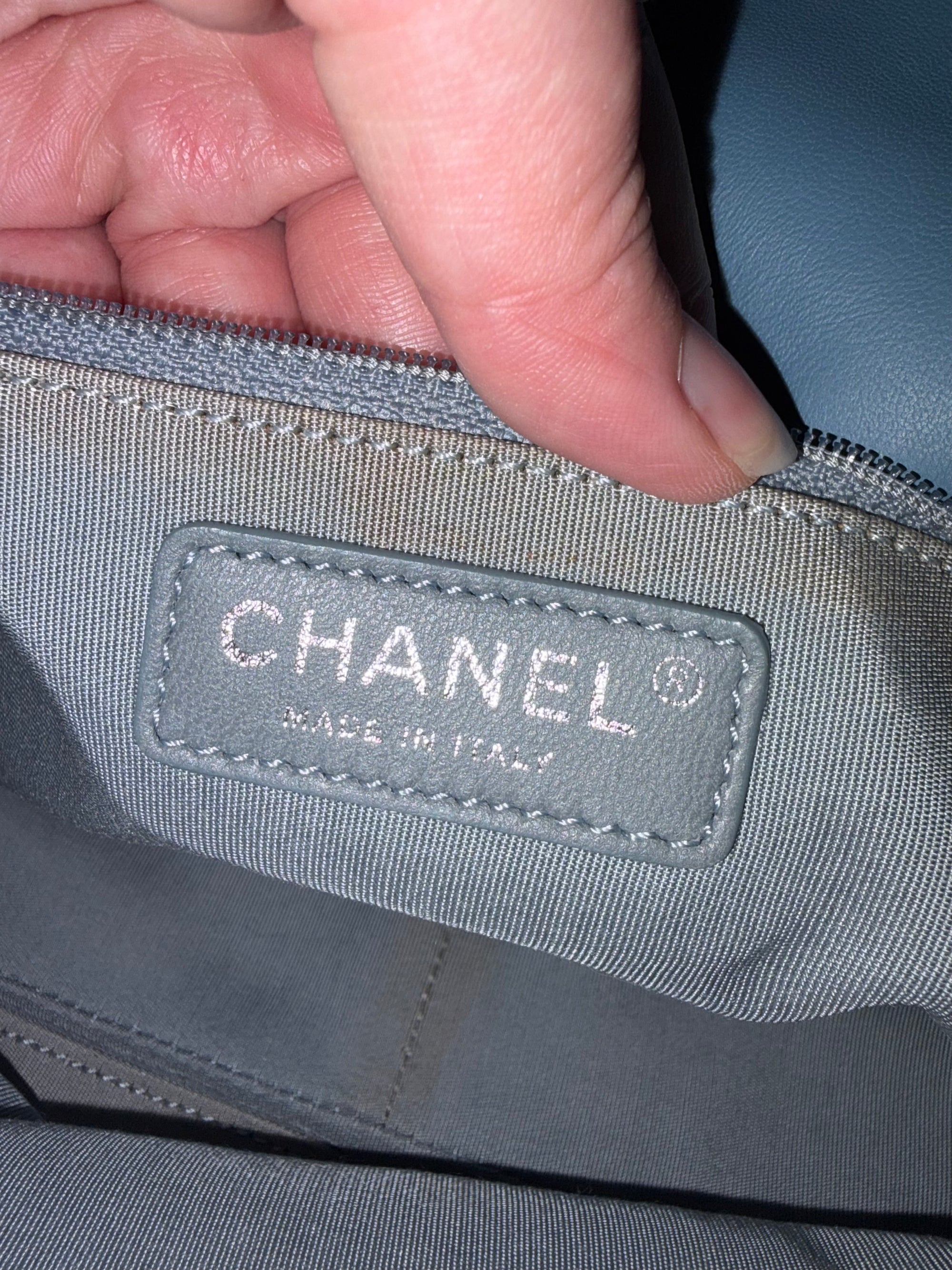 Chanel Paris-Seoul blue leather and crochet single flap bag