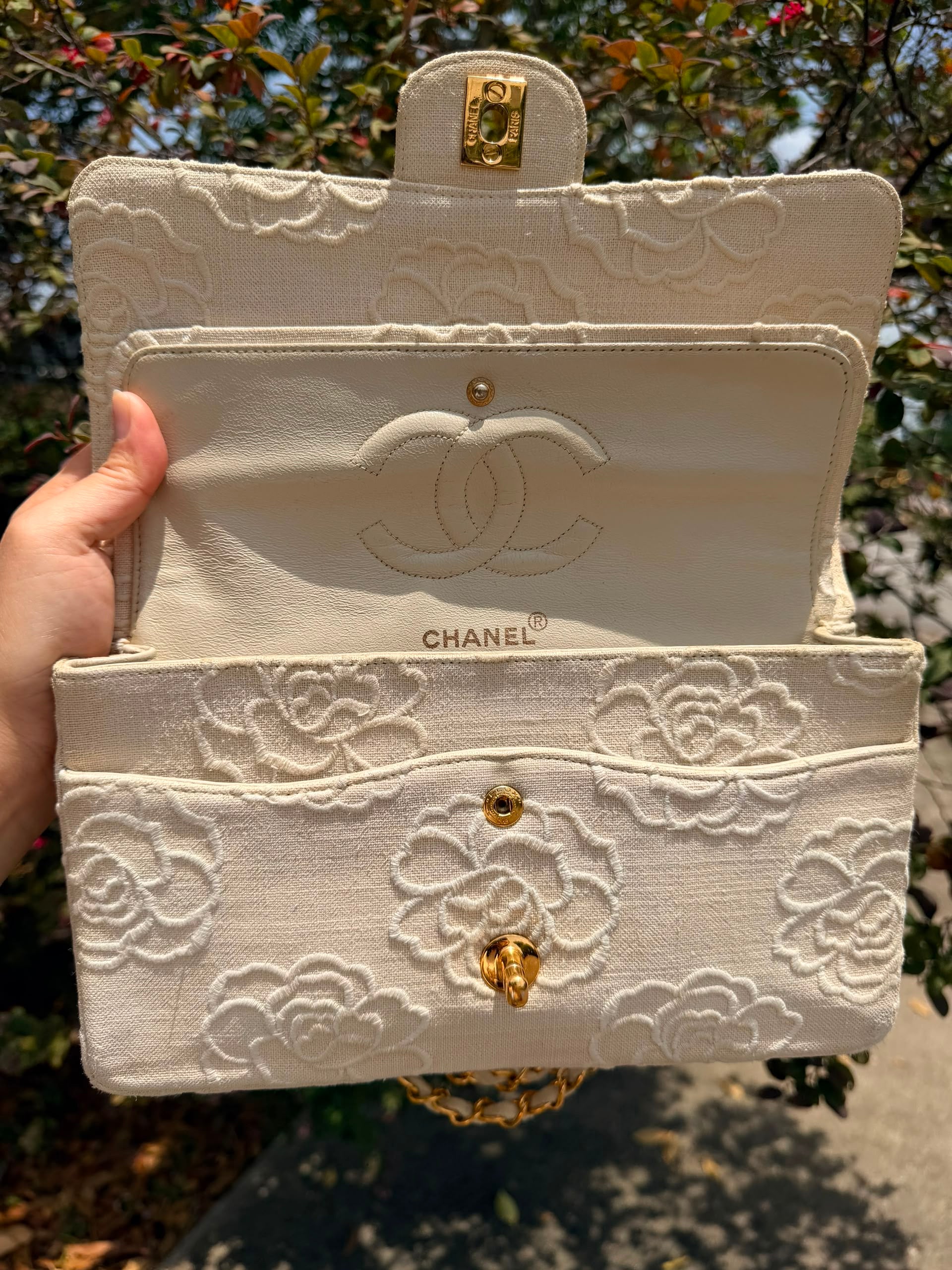 Rare! Vintage Chanel Cream Linen Camellia Medium Double Flap Bag