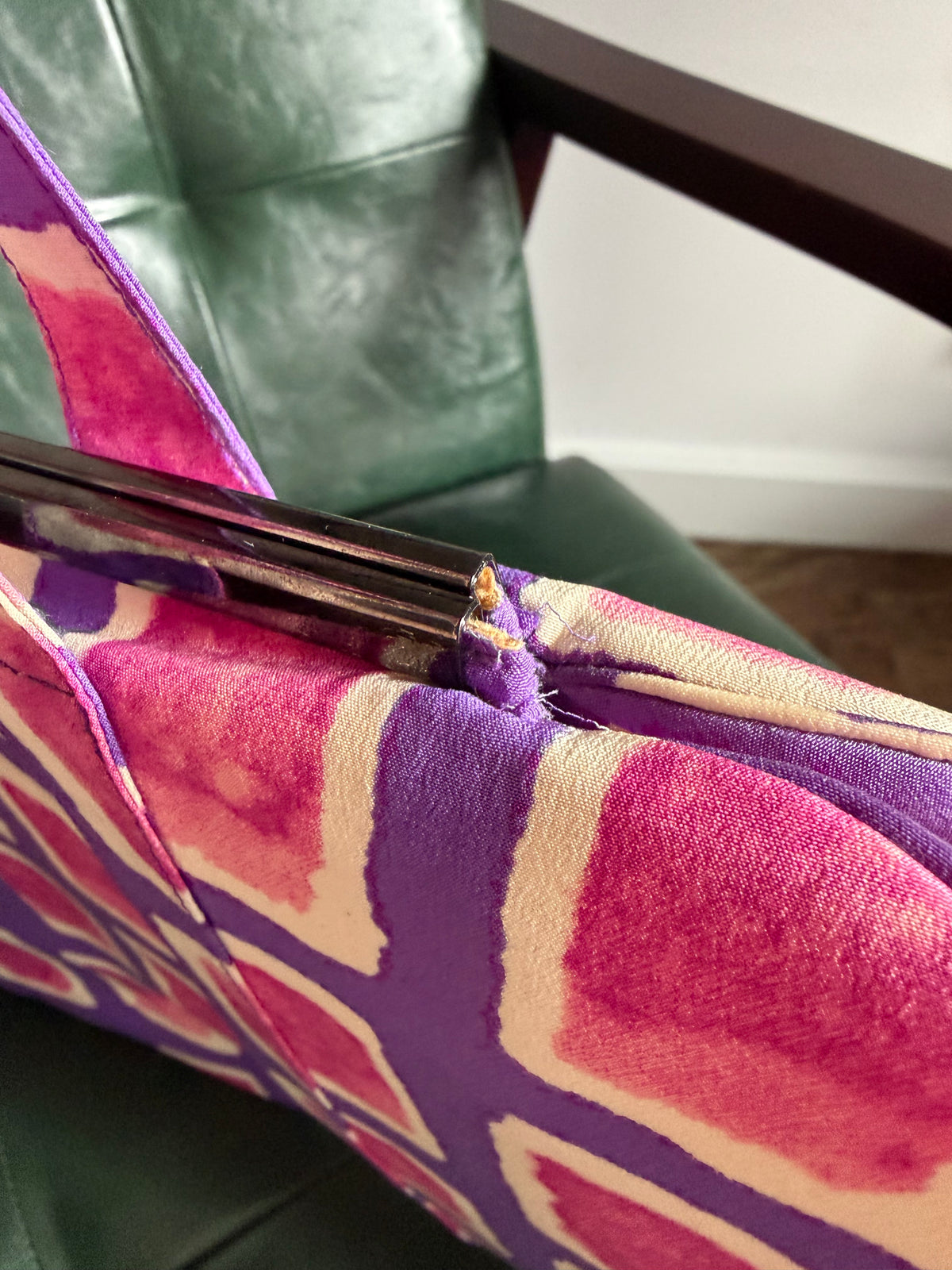 Chanel vintage watercolor kisslock pink and purple tote bag