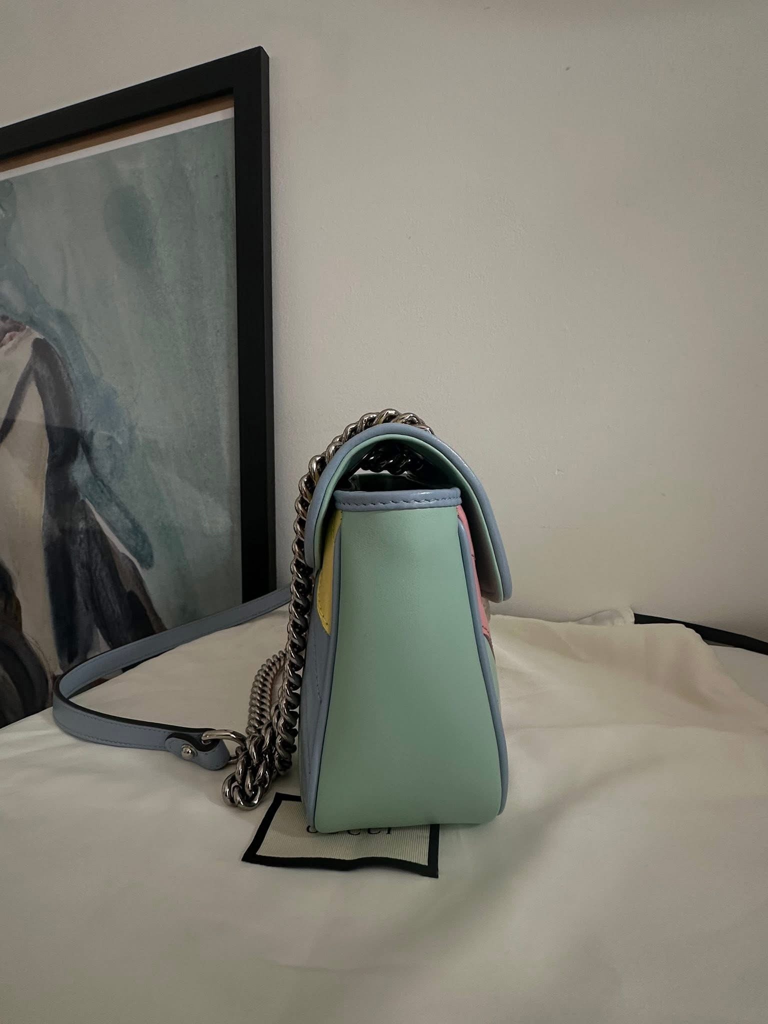 Gucci rainbow stripe marmont bag size small
