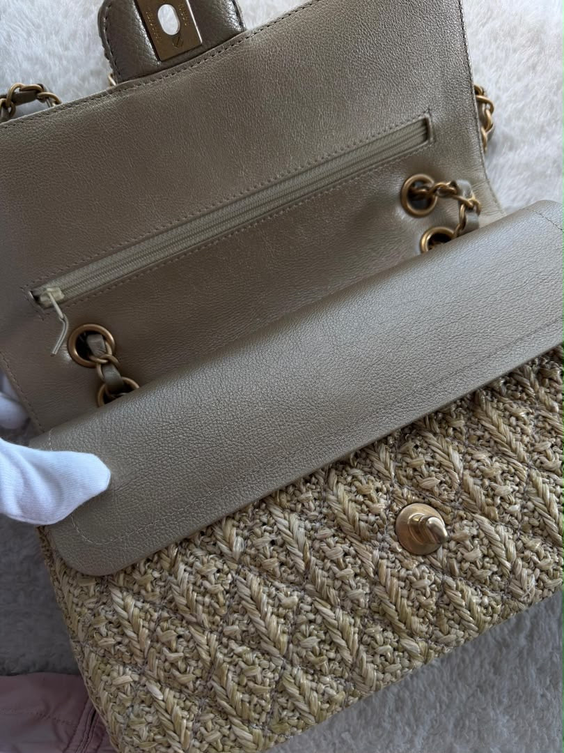Chanel 18C Raffia Medium Classic Flap Bag Gold Hardware