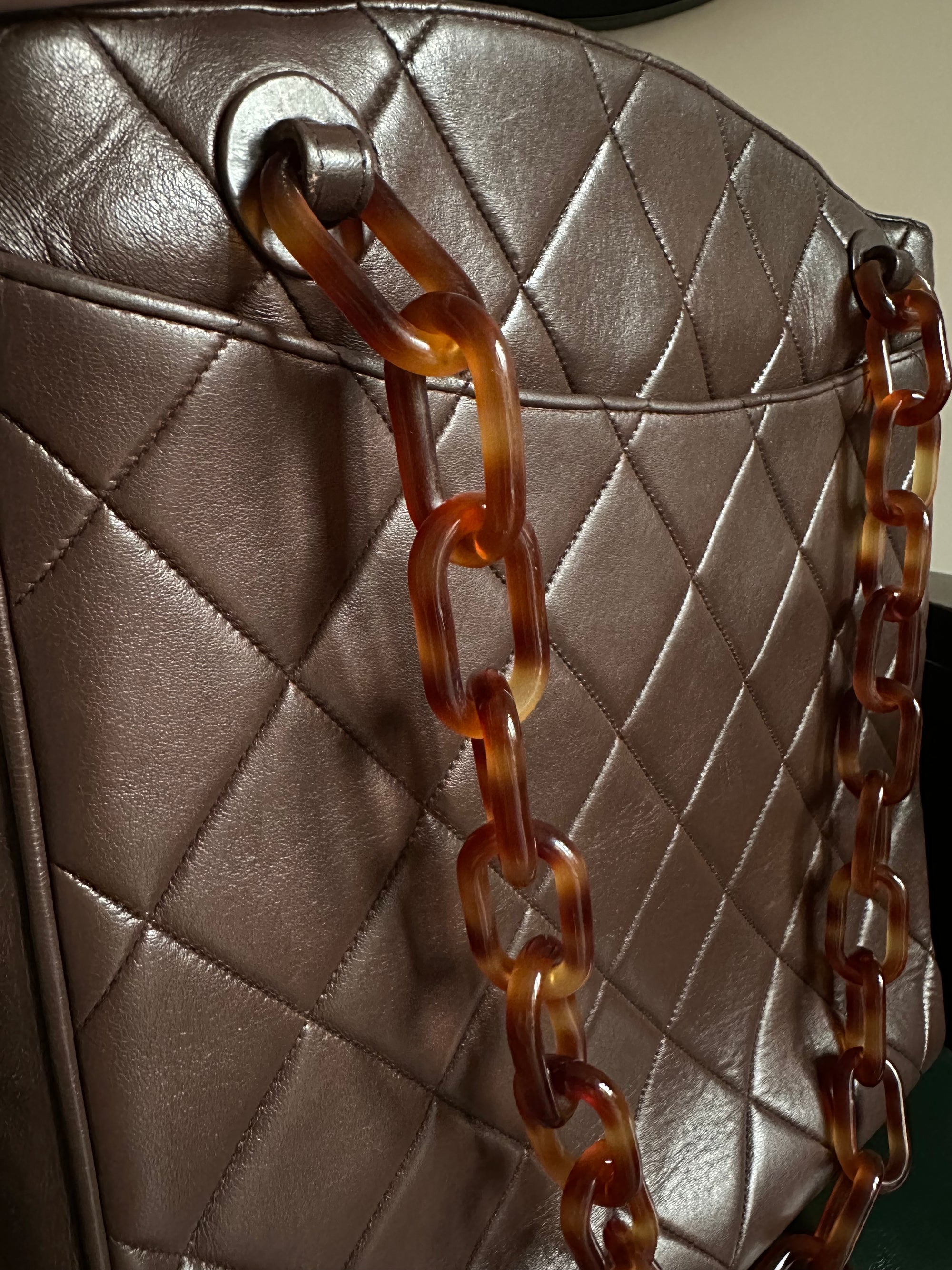 Chanel Vintage Brown Lambskin Tortoiseshell Chain Tote Bag