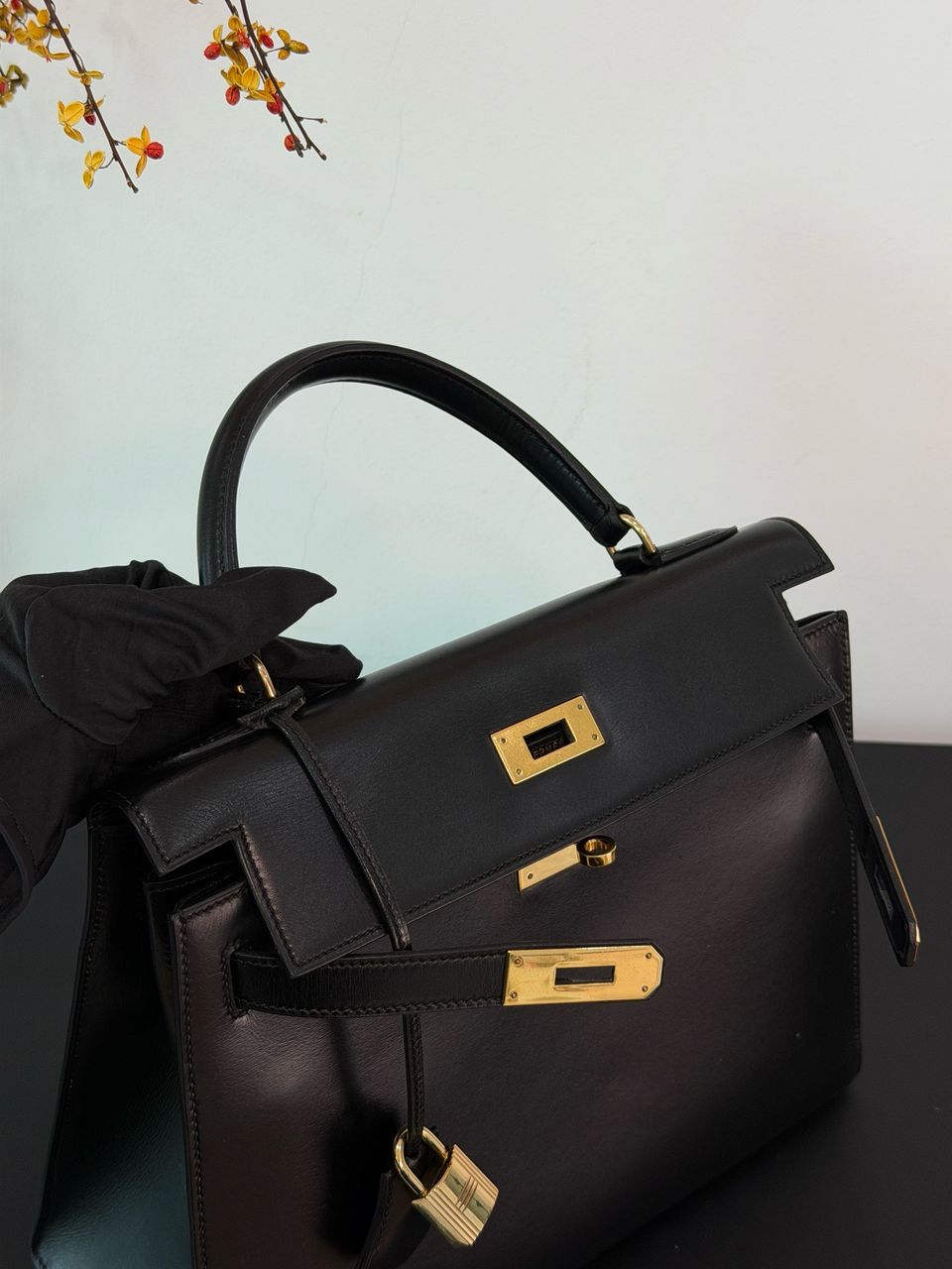 Hermes vintage Kelly 28 black box leather gold hardware