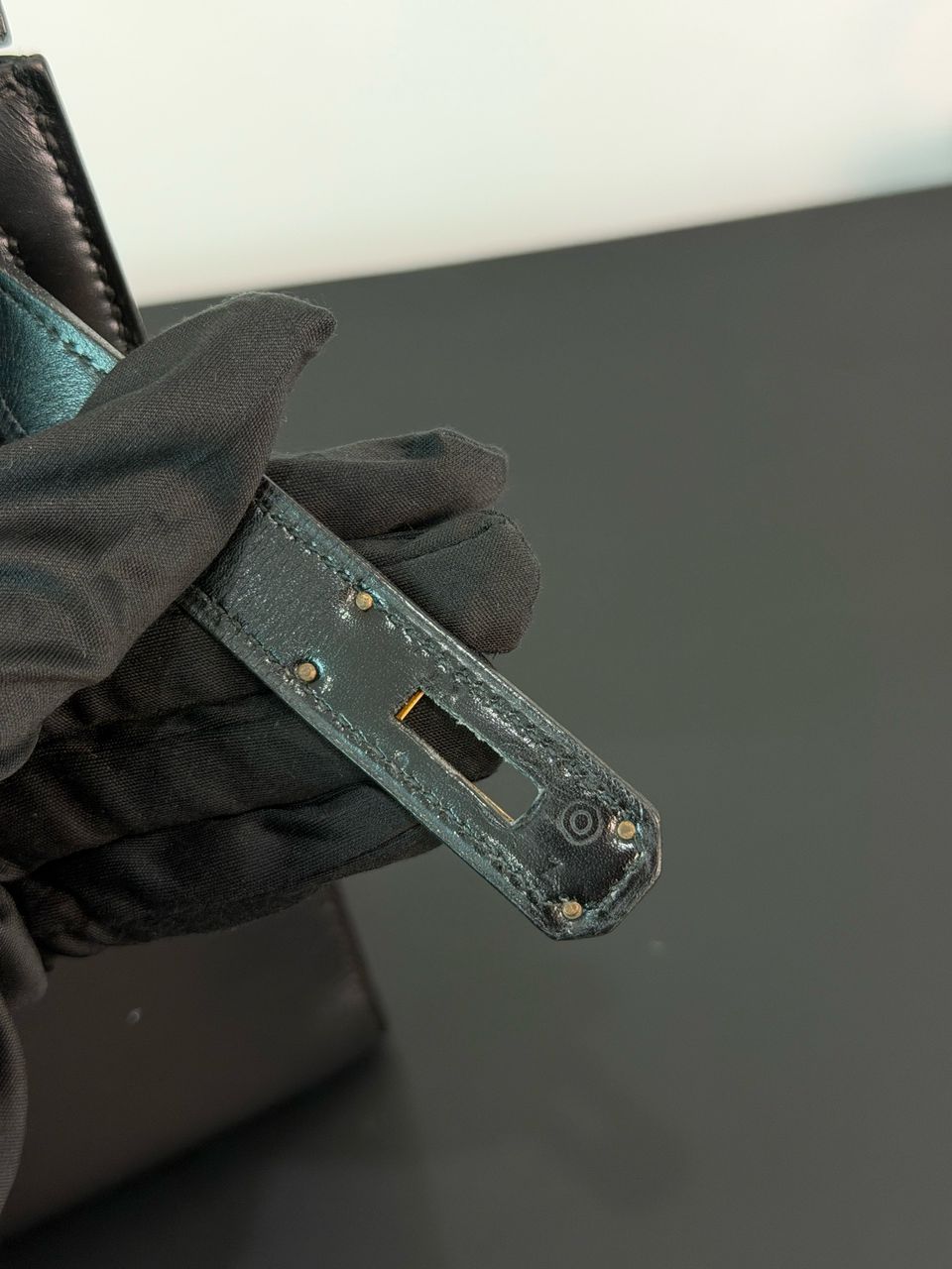 Hermes vintage Kelly 28 black box leather gold hardware